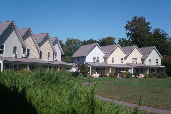 Paradise Pond Apartments